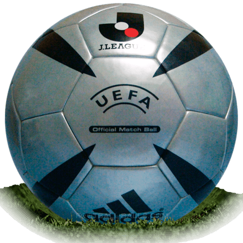 Adidas Roteiro is official match ball of J League 2005